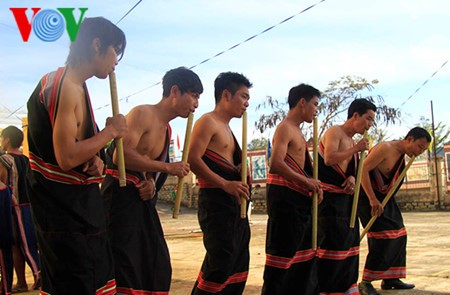 Ритуал народности Зе-ченг, посвященный собранному урожаю  - ảnh 1